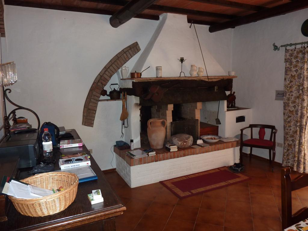 Casa Terra Rossa Apartman Fauglia Szoba fotó
