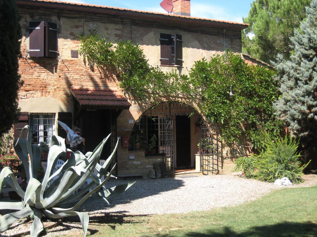 Casa Terra Rossa Apartman Fauglia Szoba fotó